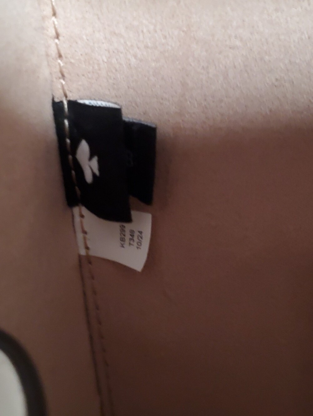 kate spade White, Red, Black NYC Pizza Box Top-Handle Bag - Picture 5 of 9